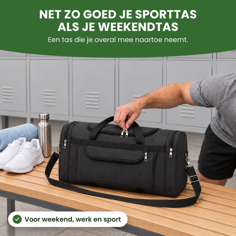 Zwarte TrekMate reistas op de bank in een kleedkamer, met sportschoenen en een handdoek ernaast: net zo goed je sporttas als je weekendtas