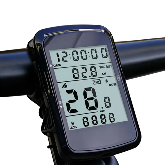 Zwarte VeloxRide fietscomputer met groot lcd-scherm gemonteerd op fietsstuur, toont snelheid en afstand.
